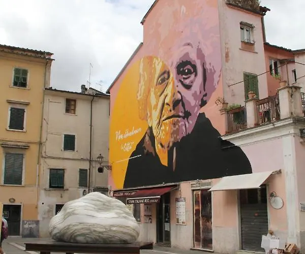 Lejlighed La Porta Sui Monti Di Luna Carrara